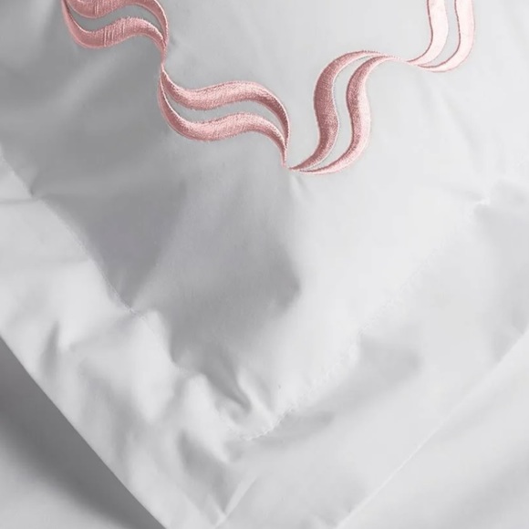 Westport Home Scroll Embroidered 100% cotton Duvet Set - Picture 6 of 7